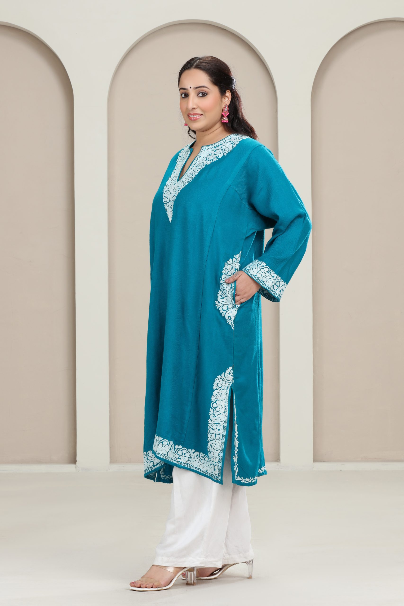 Sea Green Kashmiri Woollen Pheran with Tila Work