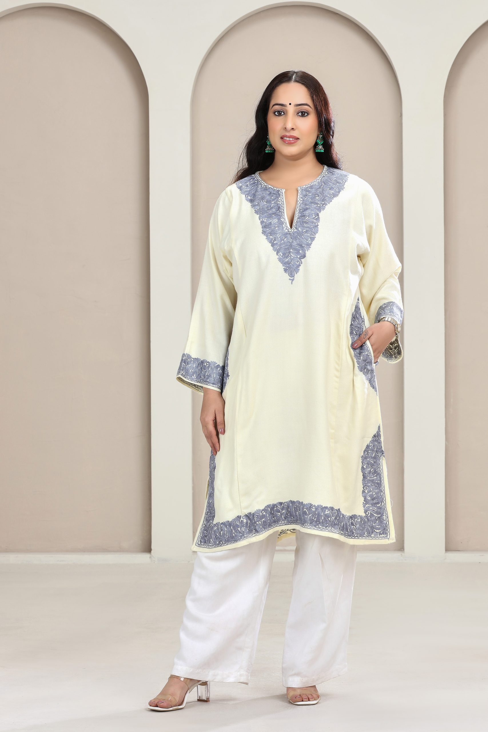 Off-White Kashmiri Woollen Pheran with Tila Work